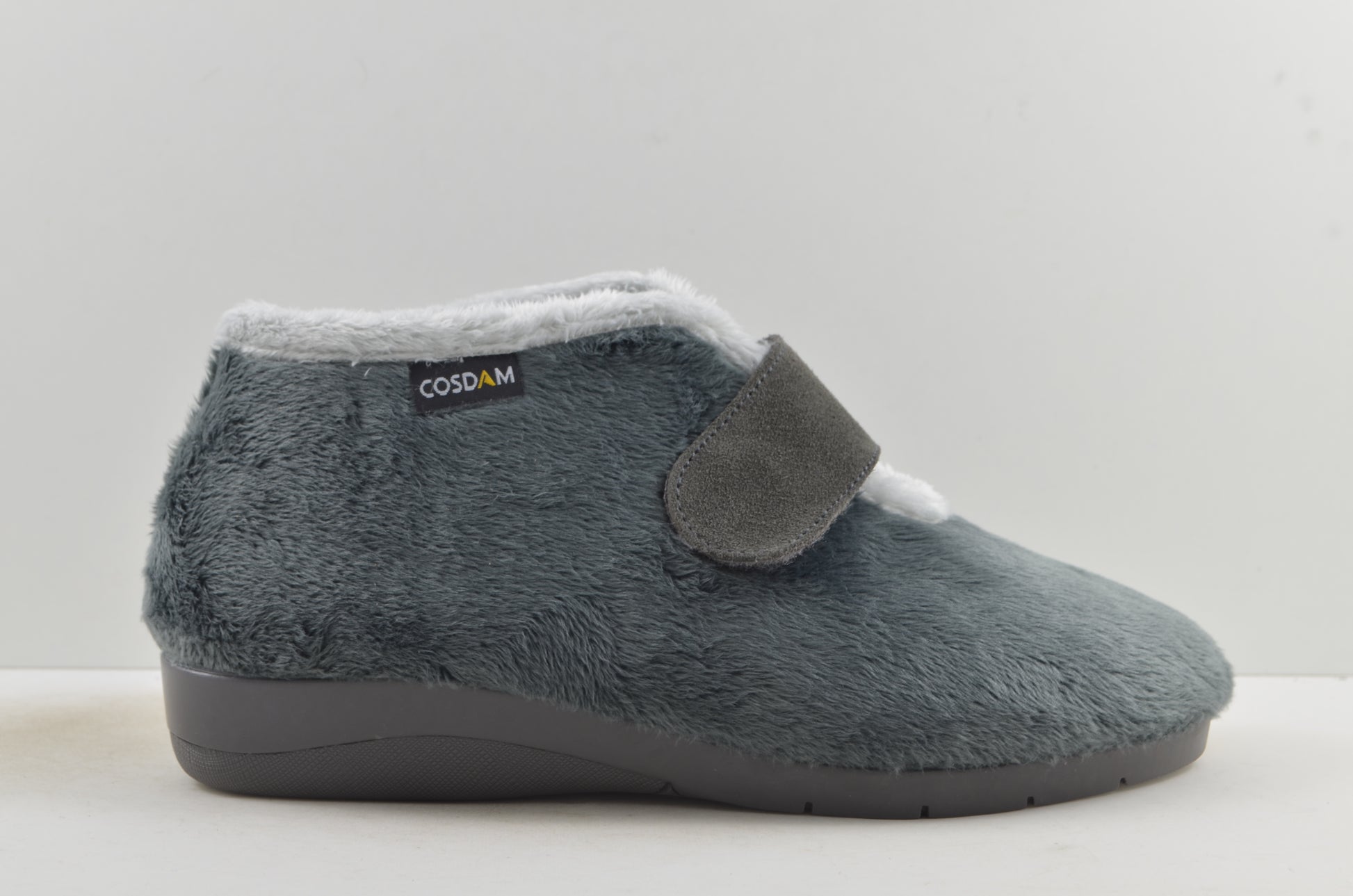 Zapatillas de casa cerradas mujer 9224 MONTBLANC GRIS